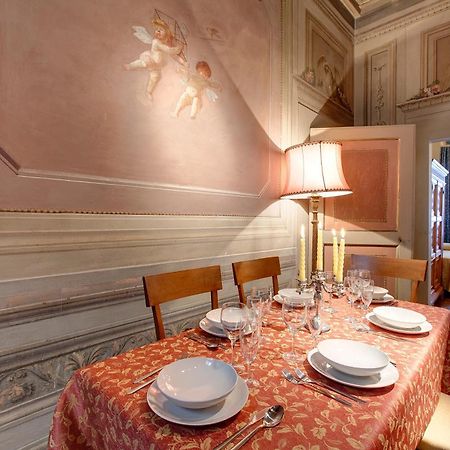 Palazzo Bucciolini Apartment Florence Room photo